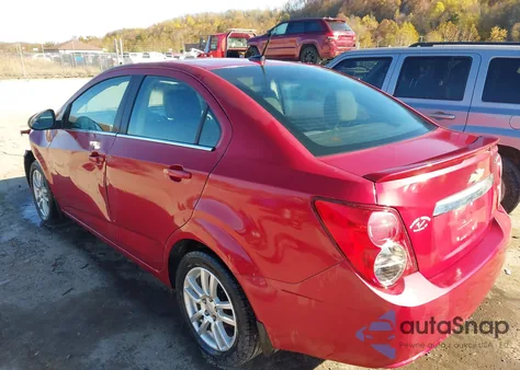 2014 Chevrolet Sonic Lt Auto z USA, uszkodzony, nr VIN 1G1JC5SH4E4124244